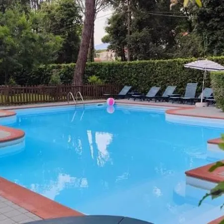 Casa vacanze Lightblue Marina di Massa
