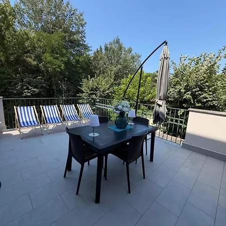 Lightblue Holiday home